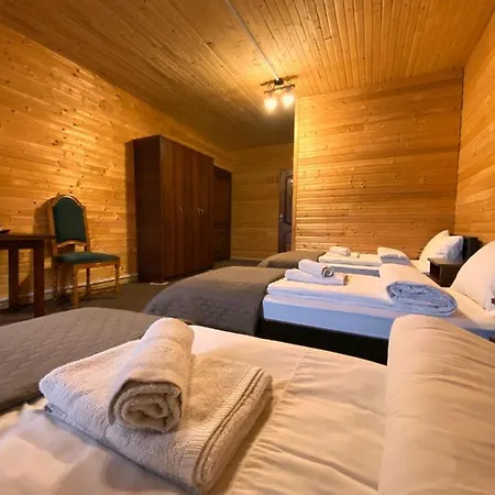 Hotel Forrest