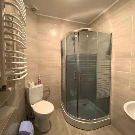 Otel Forrest *